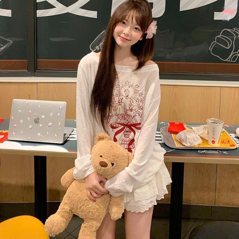 Áo thun lệch vai dài tay from rộng in nơ đỏ chất cotton mềm mịn dễ phối đồ