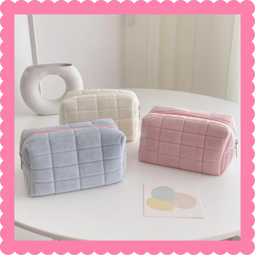 Túi đựng mỹ phẩm, đồ dùng cá nhân, dụng cụ trang điểm size 18x10x8cm họa tiết kẻ sọc ô vuông TX01
